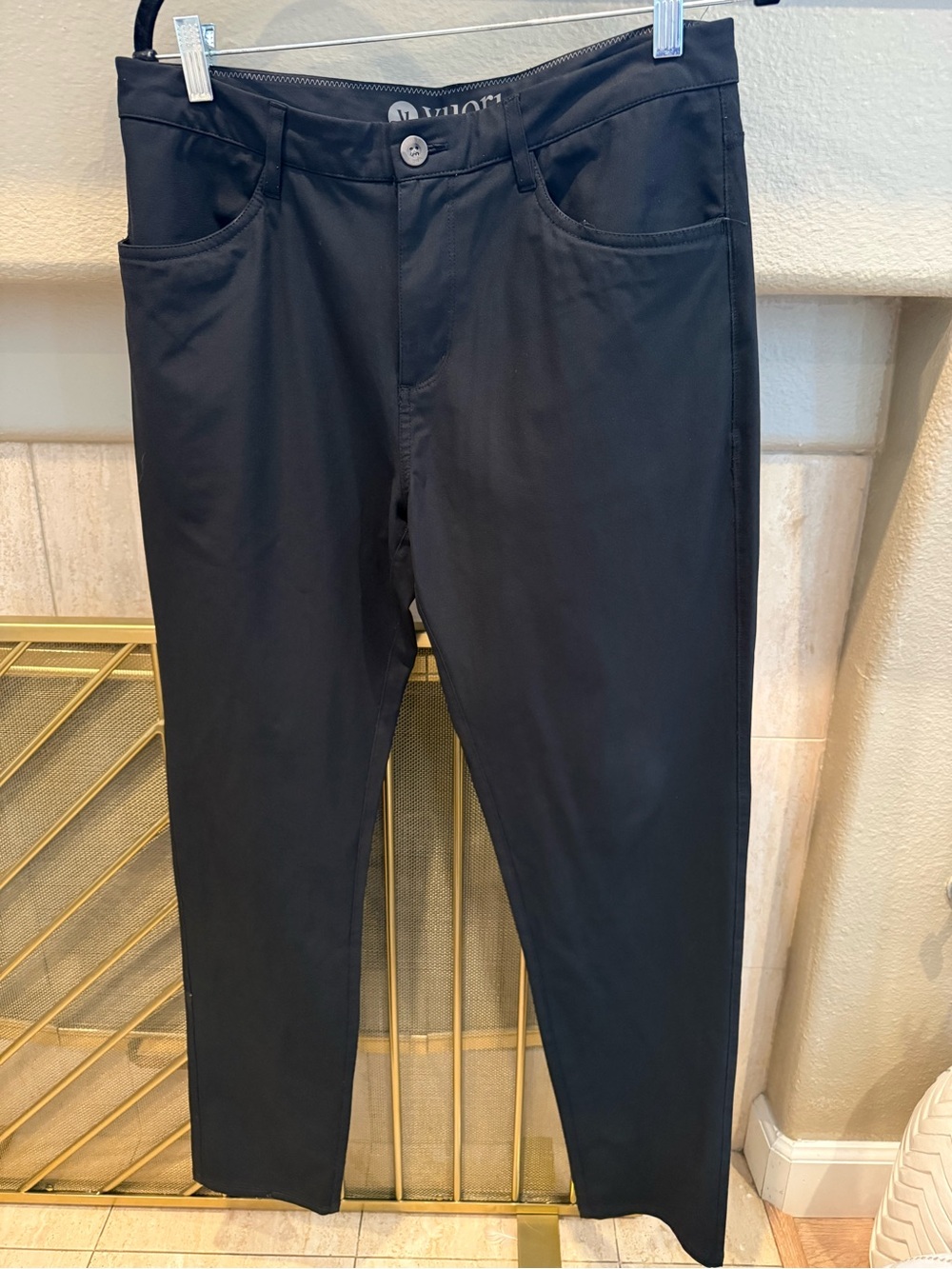 Vuori Black Men’s Pants size 32